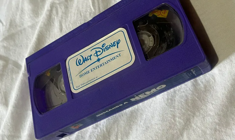 Cinta VHS Original Buscando a Nemo – Walt Disney Home Entertainment - 圖片 2/2