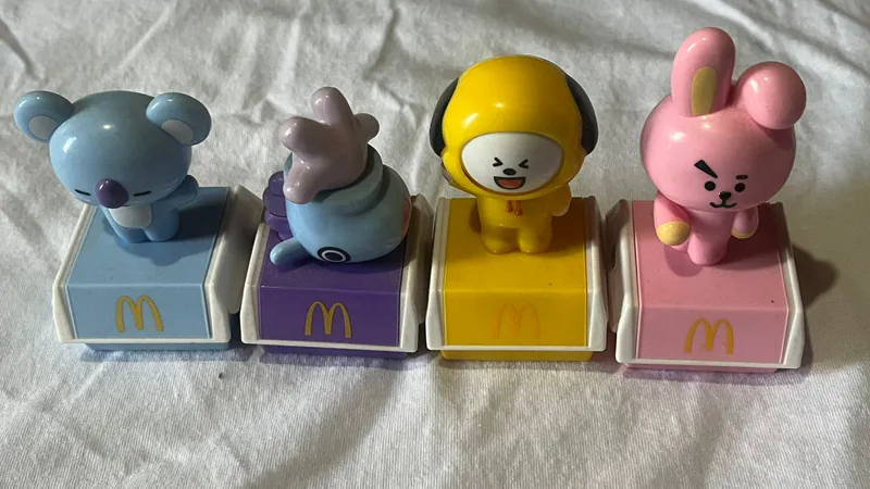 Colección BT21 McDonald’s – Set de 4 Figuras - Imagem 2 de 6