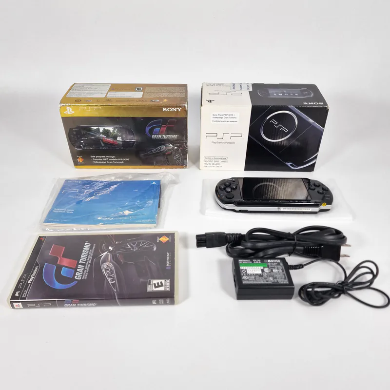 PSP 3010 Piano Black - Gran Turismo: The Real Driving Simulator Bundle (Mexico) - 圖片 2/5