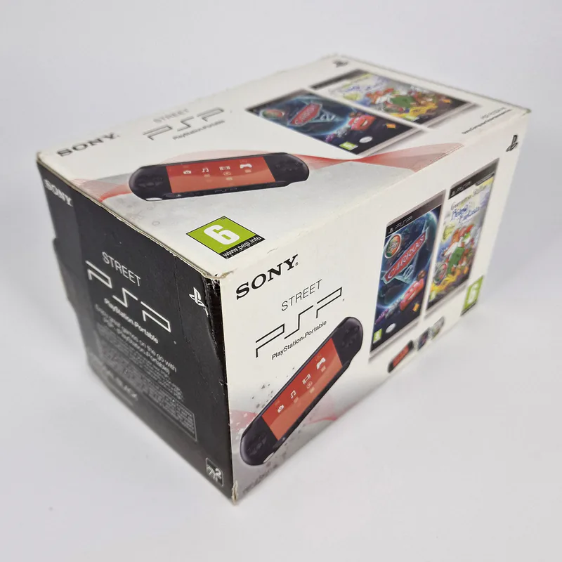 PSP Street E-1004 Charcoal Black - Disney Carros 2 + Geronimo Stilton Bundle (Portugal) - 图片 2/4