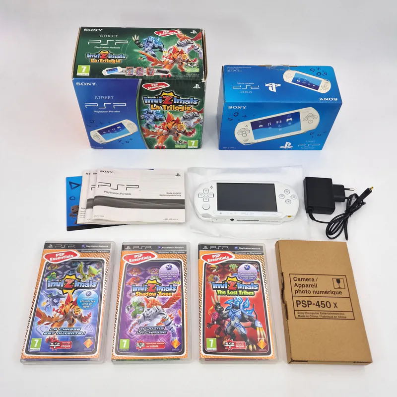 PSP Street E-1004 Ice white - Invizimals La Trilogie Edition Essentials + PSP Go Cam (France) - Bild 2 von 7