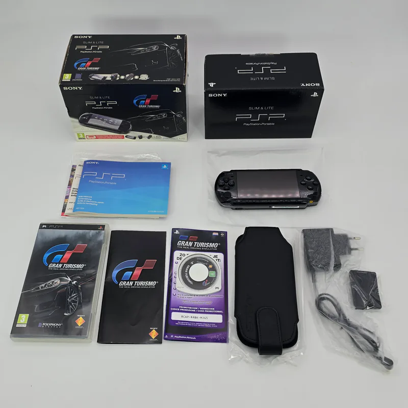 PSP 3004 Black - Gran Turismo The Real Driving Simulator Limited Edition (Europe) - 圖片 2/9